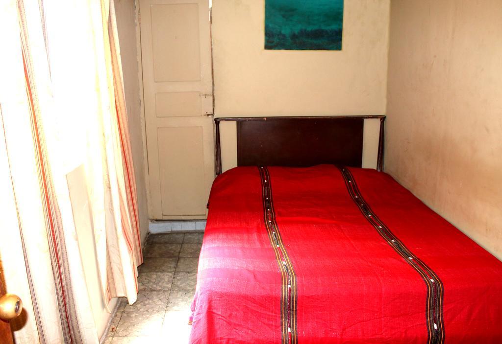 Ximenas Guest House San Salvador Extérieur photo